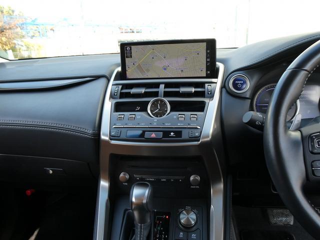 後期・１オーナー・茶革Ｌ−ＴＥＸシート・セーフティＳ・３眼ＬＥＤヘッド・純正ナビ・フルセグ・Ｓ／Ｂカメラ・パワーバックドア・パドルシフト・純正１８ＡＷ・シートヒーター・オートＨＩビーム・ステアヒーター