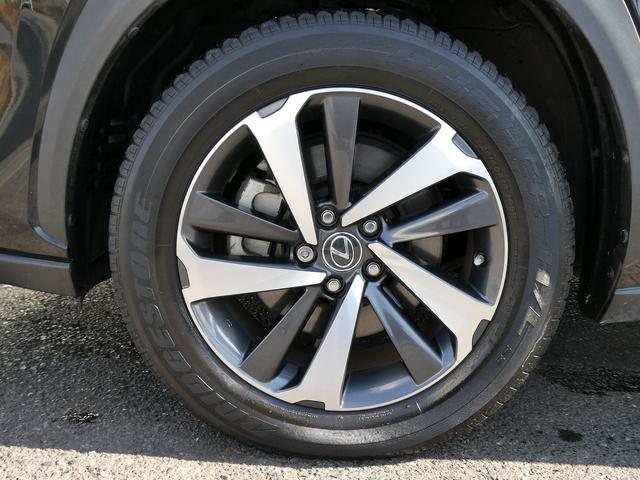 後期・１オーナー・茶革Ｌ−ＴＥＸシート・セーフティＳ・３眼ＬＥＤヘッド・純正ナビ・フルセグ・Ｓ／Ｂカメラ・パワーバックドア・パドルシフト・純正１８ＡＷ・シートヒーター・オートＨＩビーム・ステアヒーター