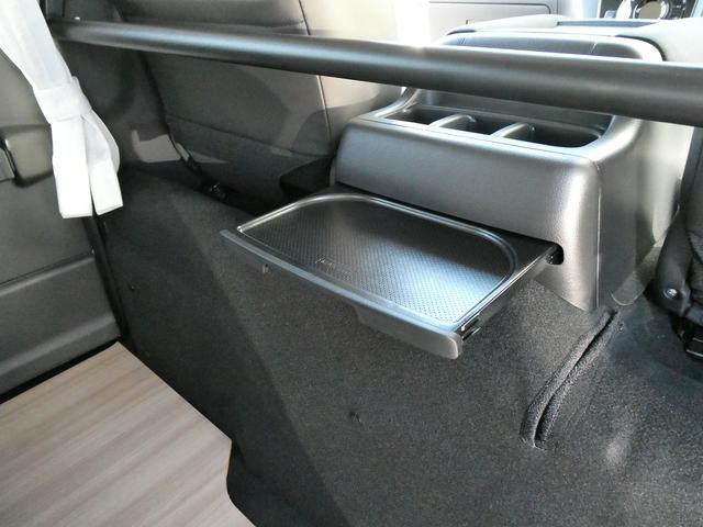 キャラバン グランドプレミアムGXマイルームローンチエディション OP跳ね上げベット・ロールスクリーン・ディーゼルターボ・両側スライドドア・左側自動ドア・アラウンドビュー・AC100V・外部電源入力システム・ルーフサイド間接照明・ウッドブラインド・木目調ルーフパネル(27枚目)