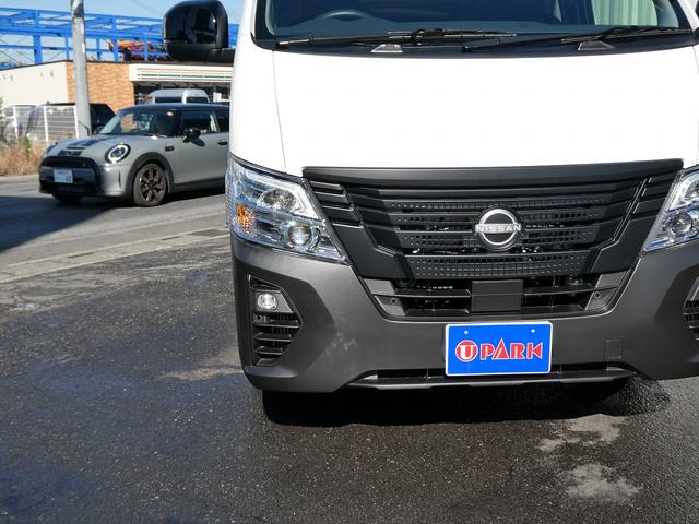 キャラバン グランドプレミアムGXマイルームローンチエディション OP跳ね上げベット・ロールスクリーン・ディーゼルターボ・両側スライドドア・左側自動ドア・アラウンドビュー・AC100V・外部電源入力システム・ルーフサイド間接照明・ウッドブラインド・木目調ルーフパネル(56枚目)