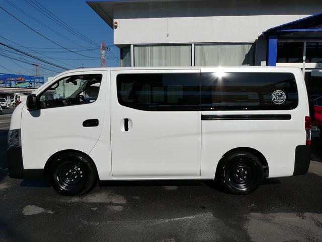 キャラバン グランドプレミアムGXマイルームローンチエディション OP跳ね上げベット・ロールスクリーン・ディーゼルターボ・両側スライドドア・左側自動ドア・アラウンドビュー・AC100V・外部電源入力システム・ルーフサイド間接照明・ウッドブラインド・木目調ルーフパネル(73枚目)