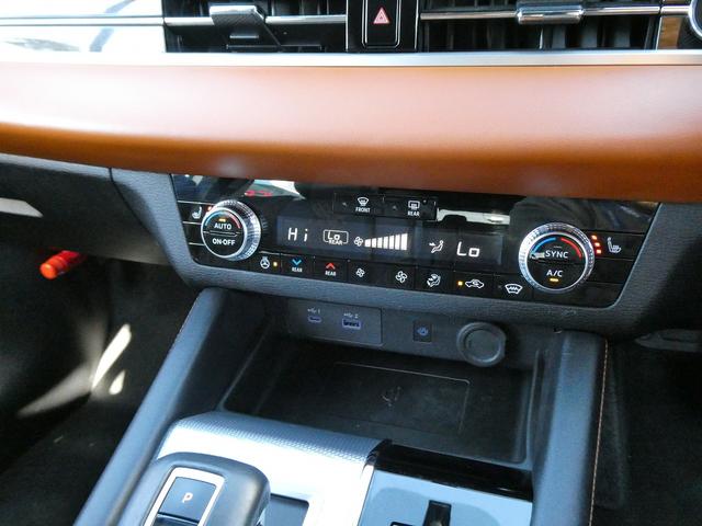 アウトランダーＰＨＥＶ Ｐ　黒革・アラウンドビュー・ＢＯＳＥサウンド・マイパイロット・ｅ－Ａｓｓｉｓｔ・純正ナビ・フルセグ・Ｓ－ＡＷＣ・純正エアロ・ミツビシコネクト・パワーバックドア・全席シートヒーター・ＨＵＤ・純正２０ＡＷ（26枚目）