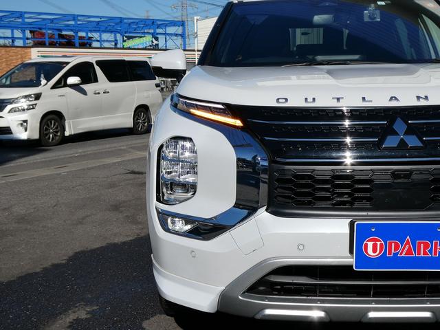 アウトランダーＰＨＥＶ Ｐ　黒革・アラウンドビュー・ＢＯＳＥサウンド・マイパイロット・ｅ－Ａｓｓｉｓｔ・純正ナビ・フルセグ・Ｓ－ＡＷＣ・純正エアロ・ミツビシコネクト・パワーバックドア・全席シートヒーター・ＨＵＤ・純正２０ＡＷ（55枚目）