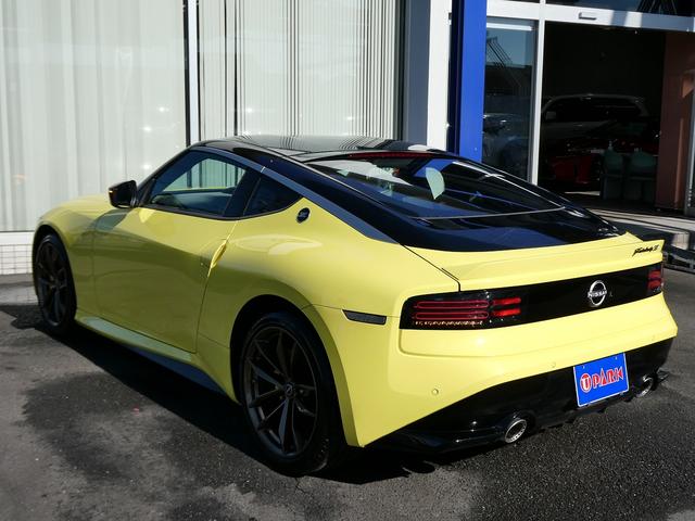 ２４０台限定車・黒革ハーフレザー・ＢＯＳＥサウンド・ＲＡＹＳ純正１９ＡＷ・イエローキャリパー・純正ナビ・フルセグ・ＬＥＤヘッド・シートヒーター・ドラレコ・アップルＣａｒＰｌａｙ・パワーシート