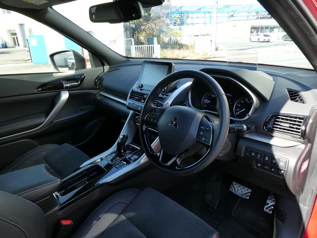 エクリプスクロスＰＨＥＶ Ｐ　１オーナー・ｅ－Ａｓｓｉｓｔ・Ｓ－ＡＷＣ・黒革ハーフレザー・アラウンドビューカメラ・純正ナビフルセグ・パドルシフト・パワーバックドア・マイパイロット・ＨＵＤ・純正１８ＡＷ・ＬＥＤヘッド・１５００Ｗ電源（11枚目）