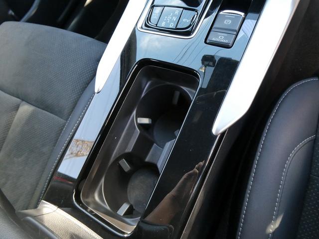 エクリプスクロスＰＨＥＶ Ｐ　１オーナー・ｅ－Ａｓｓｉｓｔ・Ｓ－ＡＷＣ・黒革ハーフレザー・アラウンドビューカメラ・純正ナビフルセグ・パドルシフト・パワーバックドア・マイパイロット・ＨＵＤ・純正１８ＡＷ・ＬＥＤヘッド・１５００Ｗ電源（29枚目）