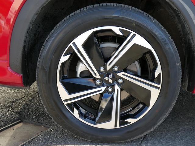 エクリプスクロスＰＨＥＶ Ｐ　１オーナー・ｅ－Ａｓｓｉｓｔ・Ｓ－ＡＷＣ・黒革ハーフレザー・アラウンドビューカメラ・純正ナビフルセグ・パドルシフト・パワーバックドア・マイパイロット・ＨＵＤ・純正１８ＡＷ・ＬＥＤヘッド・１５００Ｗ電源（58枚目）