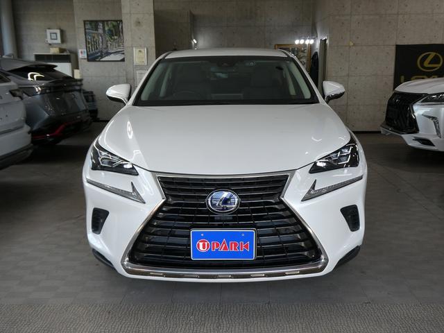 ＮＸ ＮＸ３００ｈ　Ｉパッケージ　後期・１オーナー・黒革Ｌ－ＴＥＸシート・３眼ＬＥＤヘッド・純正ナビ・フルセグ・Ｓ／Ｂカメラ・純正１８ＡＷ・パワーバックドア・セーフティＳ・パドルシフト・オートＨＩビーム・シートヒーター・ステアヒーター（4枚目）