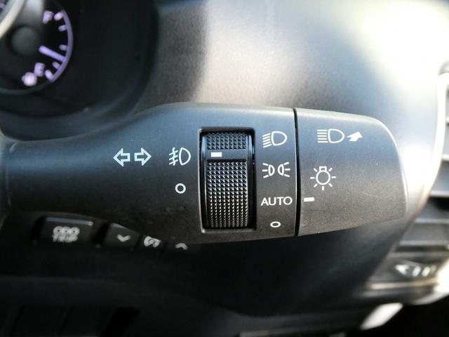 ＮＸ ＮＸ３００ｈ　Ｉパッケージ　後期・１オーナー・黒革Ｌ－ＴＥＸシート・３眼ＬＥＤヘッド・純正ナビ・フルセグ・Ｓ／Ｂカメラ・純正１８ＡＷ・パワーバックドア・セーフティＳ・パドルシフト・オートＨＩビーム・シートヒーター・ステアヒーター（36枚目）