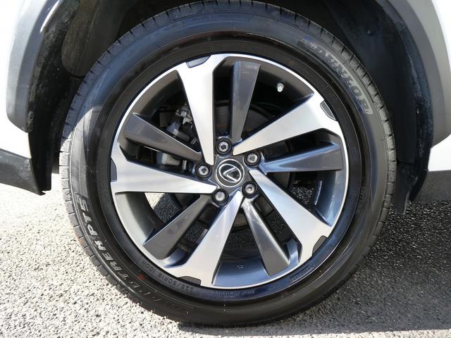 ＮＸ ＮＸ３００ｈ　Ｉパッケージ　後期・１オーナー・黒革Ｌ－ＴＥＸシート・３眼ＬＥＤヘッド・純正ナビ・フルセグ・Ｓ／Ｂカメラ・純正１８ＡＷ・パワーバックドア・セーフティＳ・パドルシフト・オートＨＩビーム・シートヒーター・ステアヒーター（61枚目）