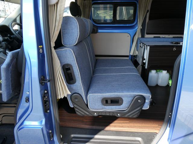 ＮＶ２００バネットバン 　キャンピングカー広島製　ポップ・コン　ポップアップルーフ・サブバッテリー・ＦＦヒーター・走行充電・外部入力電源・インバーター・シンク・コンロ・テーブル・ＳＤナビＢカメラ・ＰＯＰ．ＣＯＭ　キャンパーＲ（19枚目）