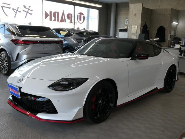 フェアレディZ ニスモ NISMO専用チューニング&エクステリア・レイズ製鍛造19インチAW&レッドキャリパー・RECARO製スポーツシート・BOSEサウンド・純正ナビ・フルセグ・LEDヘッド・パドルシフト・オートHIビーム(5枚目)