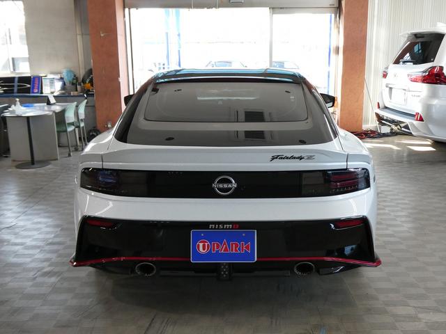 フェアレディZ ニスモ NISMO専用チューニング&エクステリア・レイズ製鍛造19インチAW&レッドキャリパー・RECARO製スポーツシート・BOSEサウンド・純正ナビ・フルセグ・LEDヘッド・パドルシフト・オートHIビーム(7枚目)