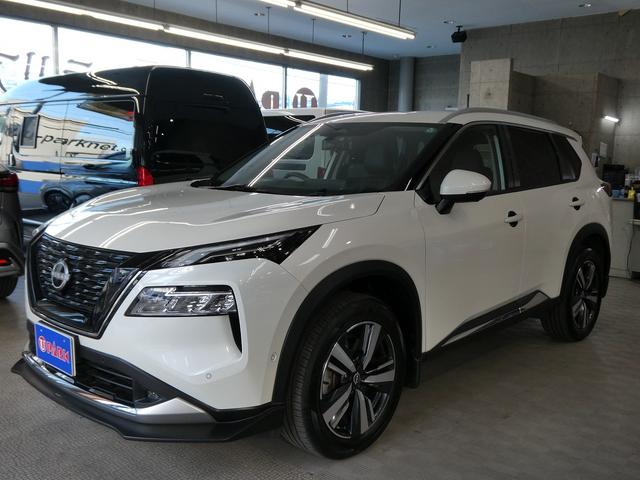 エクストレイル G e-4ORCE 黒革・プロパイロット・12.3型ナビ・フルセグ・BOSEサウンド・アラウンドビュー・デジタルインナー・プロパイロットパーキング・ニスモスポイラー・19AW・全席シートヒーター・HUD・パワーバックドア(5枚目)