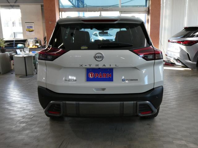 エクストレイル X e-4ORCE プロパイロット・12.3型ナビ・フルセグ・アラウンドビュー・カープレイ・防水セルクロスシート・フロントパワーシート・純正18AW・LEDヘッド・シートヒーター・BSM・パワーバックドア・1500W電源(7枚目)