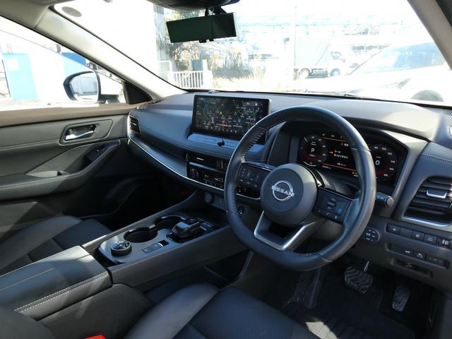 エクストレイル X e-4ORCE プロパイロット・12.3型ナビ・フルセグ・アラウンドビュー・カープレイ・防水セルクロスシート・フロントパワーシート・純正18AW・LEDヘッド・シートヒーター・BSM・パワーバックドア・1500W電源(11枚目)