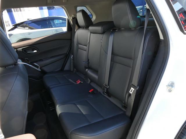 エクストレイル X e-4ORCE プロパイロット・12.3型ナビ・フルセグ・アラウンドビュー・カープレイ・防水セルクロスシート・フロントパワーシート・純正18AW・LEDヘッド・シートヒーター・BSM・パワーバックドア・1500W電源(16枚目)