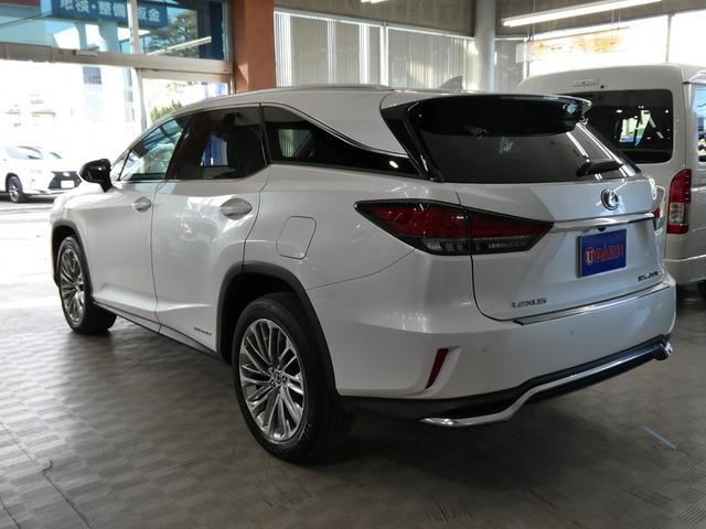 ＲＸ ＲＸ４５０ｈＬ　後期・１オーナー・茶革エアシート・パノラミックビュー・３眼ＬＥＤ・リアエンターシステム・タッチパネルナビ・フルセグ・ＨＵＤ・セーフティＳ・ＢＳＭ・オートＨＩビーム・リアシートヒーター・パワーバックドア（6枚目）