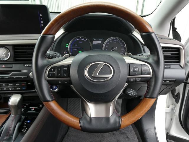 ＲＸ ＲＸ４５０ｈＬ　後期・１オーナー・茶革エアシート・パノラミックビュー・３眼ＬＥＤ・リアエンターシステム・タッチパネルナビ・フルセグ・ＨＵＤ・セーフティＳ・ＢＳＭ・オートＨＩビーム・リアシートヒーター・パワーバックドア（33枚目）