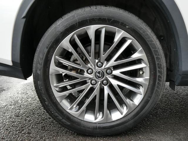 ＲＸ ＲＸ４５０ｈＬ　後期・１オーナー・茶革エアシート・パノラミックビュー・３眼ＬＥＤ・リアエンターシステム・タッチパネルナビ・フルセグ・ＨＵＤ・セーフティＳ・ＢＳＭ・オートＨＩビーム・リアシートヒーター・パワーバックドア（64枚目）