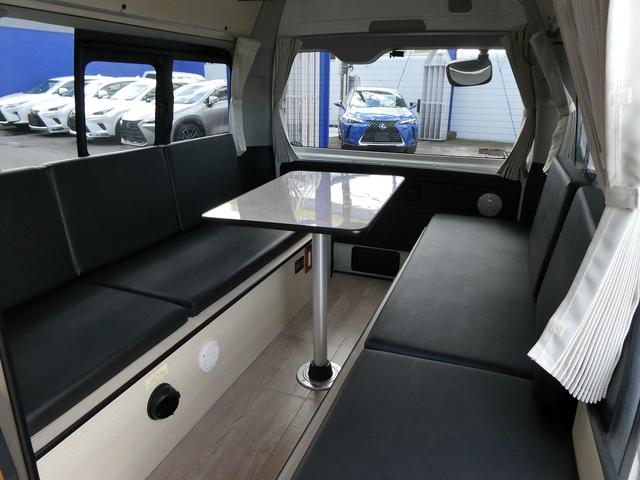 ハイエースバン ロングDX グリーンハンズ製 HAJIME リチウムバッテリー・電圧計・2000Wインバーター・外部電源・12Vクーラー・FFヒーター・走行時リアクーラー&ヒーター・シンク・40L冷蔵庫・9インチナビ・Bカメラ(12枚目)