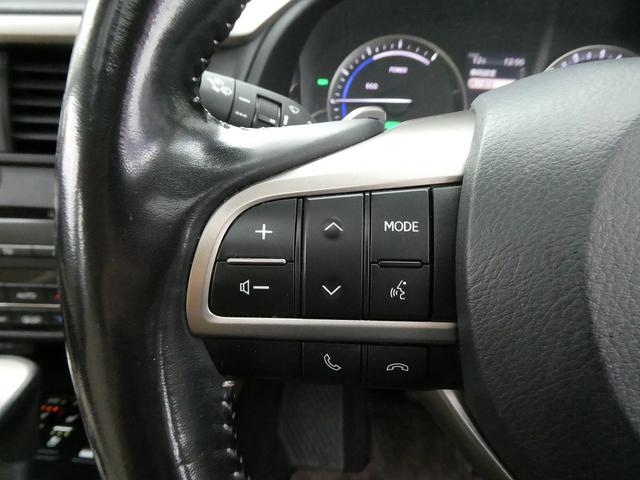 ＲＸ ＲＸ４５０ｈ　バージョンＬ　後期・白革エアシート・サンルーフ・パノラミックビューカメラ・純正タッチパネルナビ・フルセグ・３眼ＬＥＤヘッド・パワーバックドア・純正２０ＡＷ・リアシートヒーター・ＨＵＤ・セーフティＳ・ＢＳＭ・ＥＴＣ（31枚目）