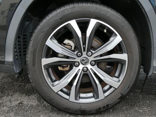 ＲＸ ＲＸ４５０ｈ　バージョンＬ　後期・白革エアシート・サンルーフ・パノラミックビューカメラ・純正タッチパネルナビ・フルセグ・３眼ＬＥＤヘッド・パワーバックドア・純正２０ＡＷ・リアシートヒーター・ＨＵＤ・セーフティＳ・ＢＳＭ・ＥＴＣ（64枚目）