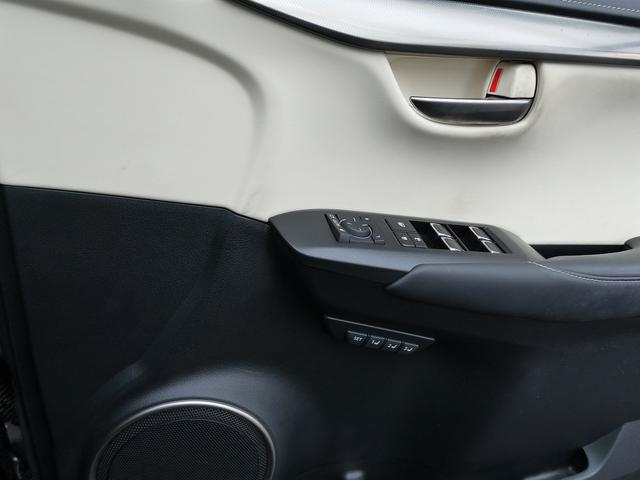 ＮＸ ＮＸ３００　Ｉパッケージ　後期・１オーナー・セーフティＳ・白革Ｌ－ＴＥＸシート・３眼ＬＥＤヘッド・純正ナビ・フルセグ・Ｓ／Ｂカメラ・パワーバックドア・純正１８ＡＷ・オートＨＩビーム・パドルシフト・本革ステア・シートヒーター（37枚目）
