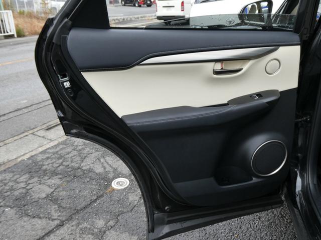 ＮＸ ＮＸ３００　Ｉパッケージ　後期・１オーナー・セーフティＳ・白革Ｌ－ＴＥＸシート・３眼ＬＥＤヘッド・純正ナビ・フルセグ・Ｓ／Ｂカメラ・パワーバックドア・純正１８ＡＷ・オートＨＩビーム・パドルシフト・本革ステア・シートヒーター（44枚目）