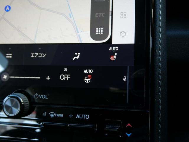 ＬＢＸ リラックス　セミアニリン本革シート・パノラミックビュー・９．８インチディスプレイオーディオ・アドバンスドパーク／ドライブ・パワーバックドア・ＨＵＤ・カープレイ・フルセグ・ＢＳＭ・オートＨＩビーム・純正１８ＡＷ・（23枚目）