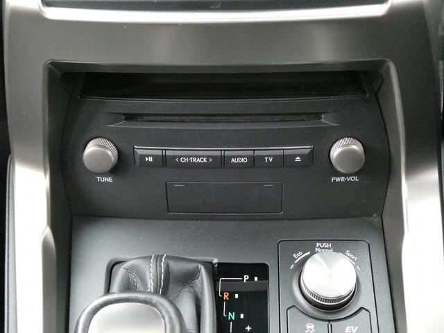 ＮＸ ＮＸ３００ｈブラックシークエンス　後期・特別仕様車・黒革Ｌ－ＴＥＸシート・パノラマルーフ・パノラミックビュー・３眼ＬＥＤ・ブラックグリル・ボディー同色フェンダーアーチ・純正ナビ・フルセグ・純正１８ＡＷ・パワーバックドア・シートヒーター（25枚目）