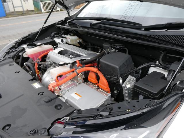 ＮＸ ＮＸ３００ｈブラックシークエンス　後期・特別仕様車・黒革Ｌ－ＴＥＸシート・パノラマルーフ・パノラミックビュー・３眼ＬＥＤ・ブラックグリル・ボディー同色フェンダーアーチ・純正ナビ・フルセグ・純正１８ＡＷ・パワーバックドア・シートヒーター（74枚目）