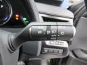 ＵＸ２５０ｈ　Ｆスポーツ　黒革・ＳＲ・パノラミックビュー・１２．３型タッチパネルナビ・フルセグ・３眼ＬＥＤ・パドルシフト・純正１８ＡＷ・パワーバックドア・セーフティＳ・オートＨＩビーム・ステアヒーター・ＢＳＭ・ＬＫＡ・ＥＴＣ（35枚目）