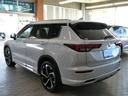 アウトランダーＰＨＥＶ Ｐ　黒革・アラウンドビュー・ＢＯＳＥサウンド・マイパイロット・ｅ－Ａｓｓｉｓｔ・純正ナビ・フルセグ・Ｓ－ＡＷＣ・純正エアロ・ミツビシコネクト・パワーバックドア・全席シートヒーター・ＨＵＤ・純正２０ＡＷ（6枚目）