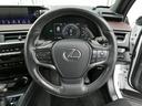 UX250h バージョンL 本革エアシート・パノラミックビュー・3眼LEDヘッド・純正ナビ・フルセグ・カープレイ・ステアヒーター・パワーバックドア・セーフティS・BSM・純正18AW・オートHIビーム・パワーシート・ETC2.0(31枚目)