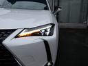 UX250h バージョンL 本革エアシート・パノラミックビュー・3眼LEDヘッド・純正ナビ・フルセグ・カープレイ・ステアヒーター・パワーバックドア・セーフティS・BSM・純正18AW・オートHIビーム・パワーシート・ETC2.0(51枚目)