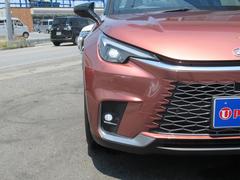 １オーナー・本革×ウルトラスエードシート・パノラミックビュー・マークレビンソン・ディスプレイオーディオ・フルセグ・カープレイ・パーキングアシスト・パワーバックドア・ＨＵＤ・セーフティＳ・ＢＳＭ 6