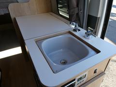 ����ȥ���ն�ˤ��뤿�ᡢ�����ȥɥ�������ˤ�������ޤ����ޤ�Ĵ����β��ˤ���¢�ˤ���Ǽ����Ƥ��ꡢ�������֤�;���Ȥ����ʤ����Ѥ��Ƥ��ޤ��� 5