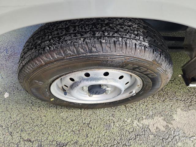 エブリイ ＰＡ　Ｗエアバック　集中ドアロック　パワステ　エアコン　ＥＴＣ　タイミングチェーン（22枚目）