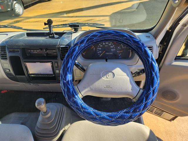 トヨエース ロングジャストロー　１．５ｔ　社外メモリーナビ　ＢＴオーディオ　５ＭＴ　エアバック（20枚目）