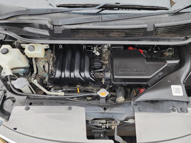 セレナ ２０Ｘ　Ｓ－ハイブリッド　８インチＳＤナビ　フルセグ　左パワースライド　ＢＴオーディオ　バックカメラ　スマートキー　Ｗエアバック　ＡＢＳ　ドラレコ　３列８人乗り（26枚目）