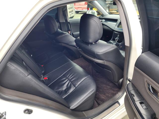 クラウン 2.5アスリート ナビパッケージ フルセグ BTオーディオ ローダウン 社外19AW ETC HID スマートキー 社外シートカバー D席パワーシート モデリスタエアロ(17枚目)