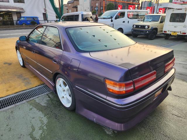 マークII ツアラーV 公認5MT ブリッツニュルスペックマフラー 車高調 社外18AWWエアバック サイドエアバック ABS HID 社外エアロ(7枚目)