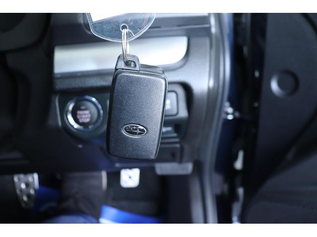 2.0i-S アイサイト ナビ Rカメラ ドラレコ HID HRZ990 DVD 録音 パドル イモビ テレスコ フォグ タイヤ山約7分 マット&バイザー VDC 追従クルコン オートライト&ワイパー プッシュ エコアイドル 運転席Pシート 禁煙車 記録簿(17枚目)