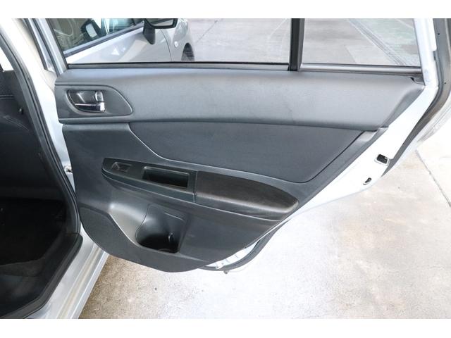 インプレッサスポーツ １．６ｉ－Ｌ　パナソニックナビ　フルセグ　ＥＴＣ　ＨＩＤ　パナソニックナビ（Ｒ３００ＷＤ）　ＥＴＣ　フルセグＴＶ　１５インチＡＷ　ＨＩＤ　フロアマット　ドアバイザー　横滑り防止　アイドリングストップ　運転席シートリフター（17枚目）