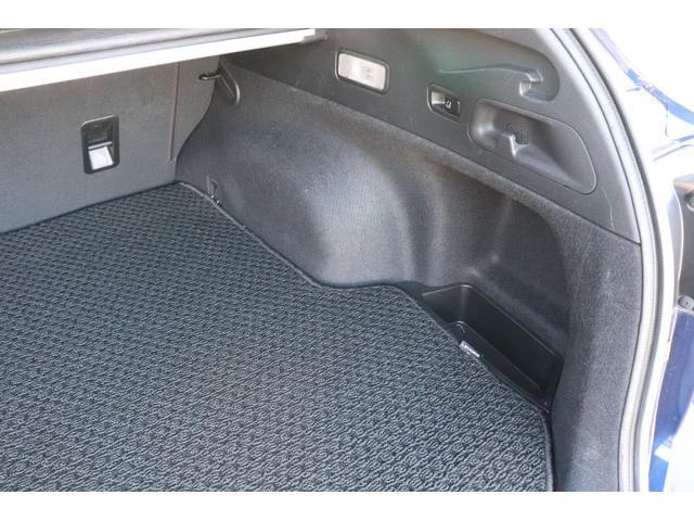 レヴォーグ ＳＴＩ　スポーツ　ＥＸ　アイサイトＸ搭載車ナビ　ＥＴＣ２．０　１１．６インチナビ　純正前後ドラレコ　パワーリヤゲート　スマートリヤビューミラー　スバルホーン　リヤソナー　ＣＤ、ＤＶＤデッキ　ＬＥＤライナー　追従クルコン　ＴＶキット　Ｆ，Ｓ，Ｒカメラ（25枚目）