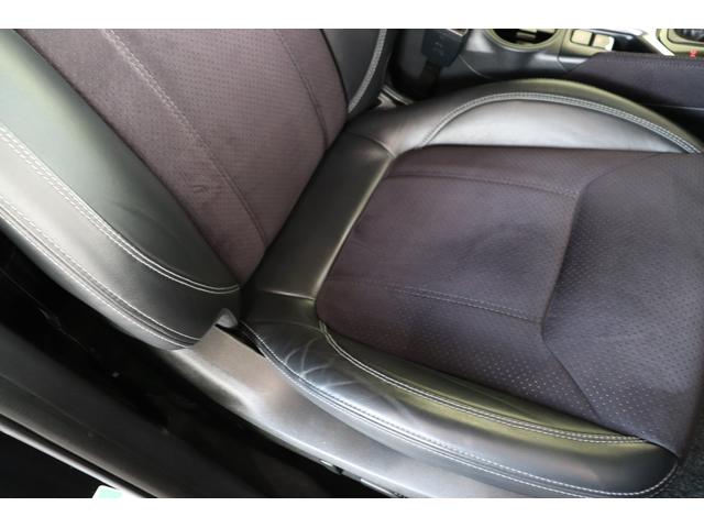 フォレスター スポーツ　アイサイト　ナビＴＶ　ＥＴＣ２　Ｆ・Ｓ・Ｒカメラ　ナビ　ＴＶ　ＥＴＣ２　Ｆ・Ｓ・Ｒカメラ　ＣＤ　ＤＶＤ　ＢＤ　ＳＤ　ＢＴ　ステアリモコン　ステアヒーター　ｓｔｉマフラー　Ｆタワーバー　ドアミラーオート　カーゴステップパネル　運転席シートメモリー（11枚目）