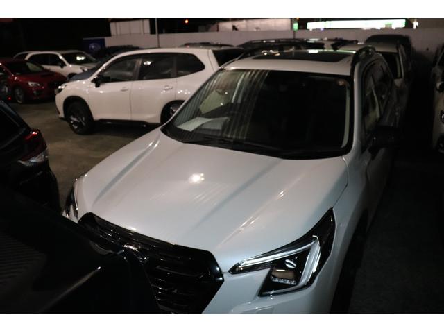 フォレスター スポーツ　アイサイト　ナビＴＶ　ＥＴＣ２　Ｆ・Ｓ・Ｒカメラ　ＦＸ８００Ｄ　ＣＤ　ＤＶＤ　ＢＤ　ＳＤ　ＢＴ　ステアリモコン　ステアヒーター　ステアリモコン　ＡＶＨ　ＳＲＨ　半皮＆前席Ｐシート＆全席ヒーター　ドアミラーオート　カーゴステップパネル　カーゴマット（2枚目）