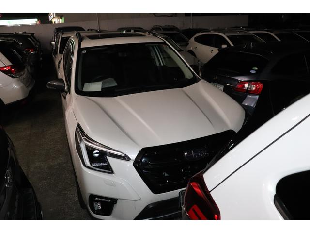 フォレスター スポーツ　アイサイト　ナビＴＶ　ＥＴＣ２　Ｆ・Ｓ・Ｒカメラ　ＦＸ８００Ｄ　ＣＤ　ＤＶＤ　ＢＤ　ＳＤ　ＢＴ　ステアリモコン　ステアヒーター　ステアリモコン　ＡＶＨ　ＳＲＨ　半皮＆前席Ｐシート＆全席ヒーター　ドアミラーオート　カーゴステップパネル　カーゴマット（3枚目）