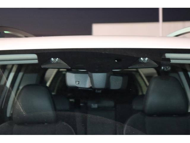 フォレスター スポーツ　アイサイト　ナビＴＶ　ＥＴＣ２　Ｆ・Ｓ・Ｒカメラ　ＦＸ８００Ｄ　ＣＤ　ＤＶＤ　ＢＤ　ＳＤ　ＢＴ　ステアリモコン　ステアヒーター　ステアリモコン　ＡＶＨ　ＳＲＨ　半皮＆前席Ｐシート＆全席ヒーター　ドアミラーオート　カーゴステップパネル　カーゴマット（15枚目）